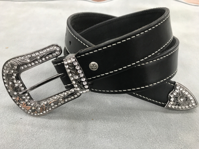 1 1/2" 3 Piece Rhinestone Buckle Belt with Stitching